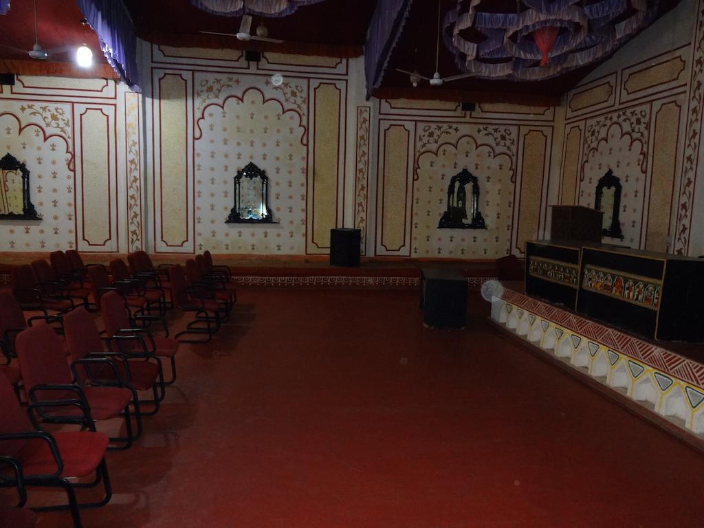 Chokhi Dhani Indore Exterior photo