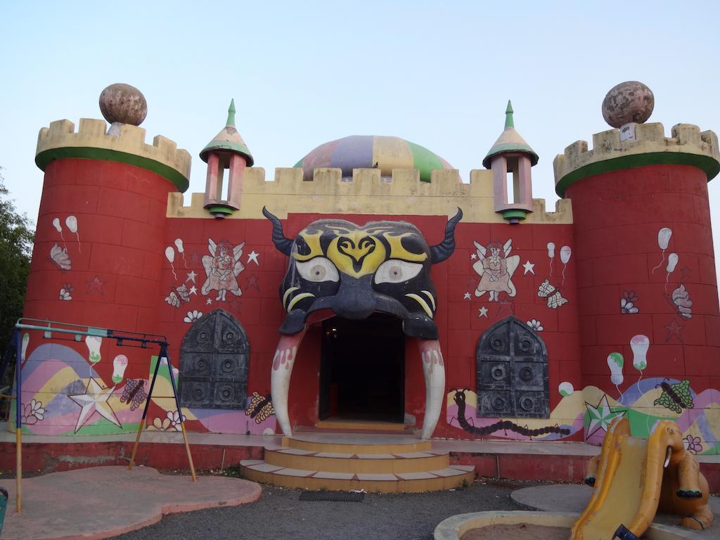 Chokhi Dhani Indore Exterior photo
